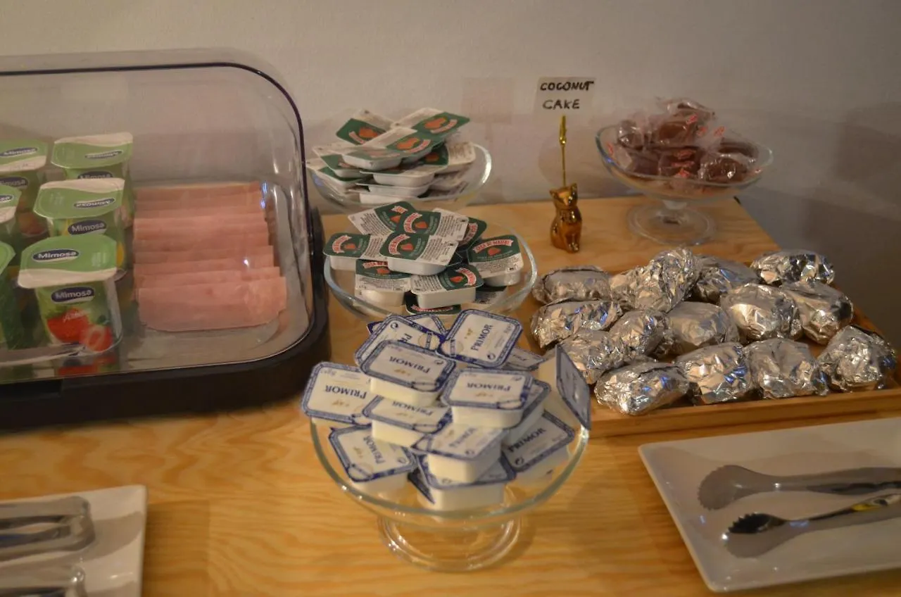 *** Guest house Alvalade Palace Lisbon Portugal